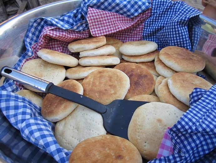 Johnny_cakes_in_basket