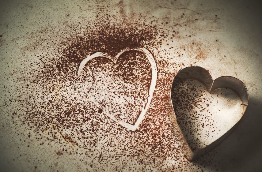 Different kinds of pancake shapers