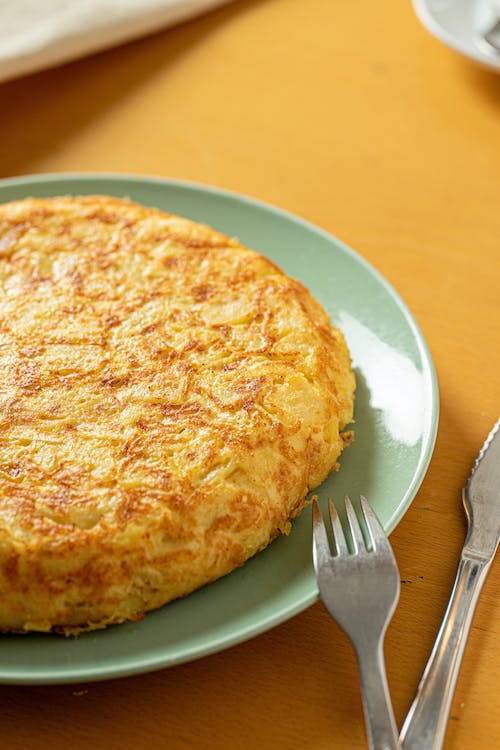 kitchen-omelet-eggs-food-healthy