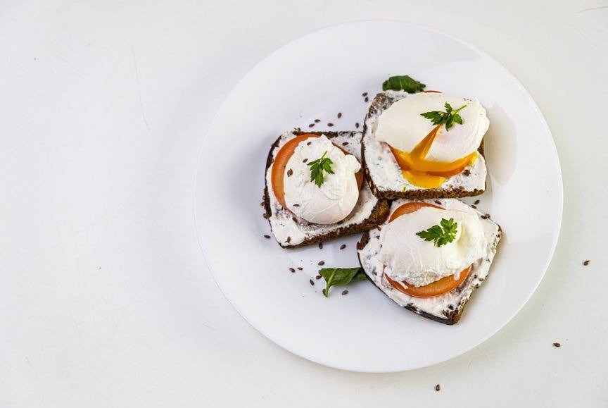 poached-eggs-toast-breakfast-food