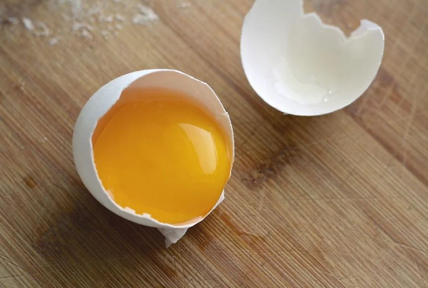 Yolk And White Separation With A Bottle